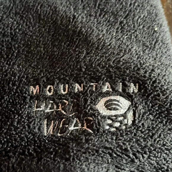 Beautiful mountain hardware vest - Picture 3 of 8